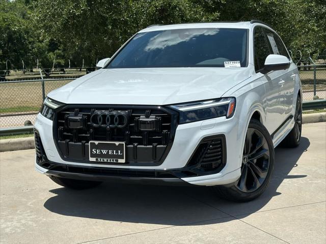 new 2025 Audi Q7 car, priced at $76,645