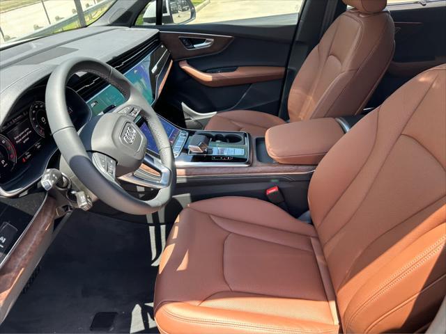 new 2025 Audi Q7 car, priced at $76,645