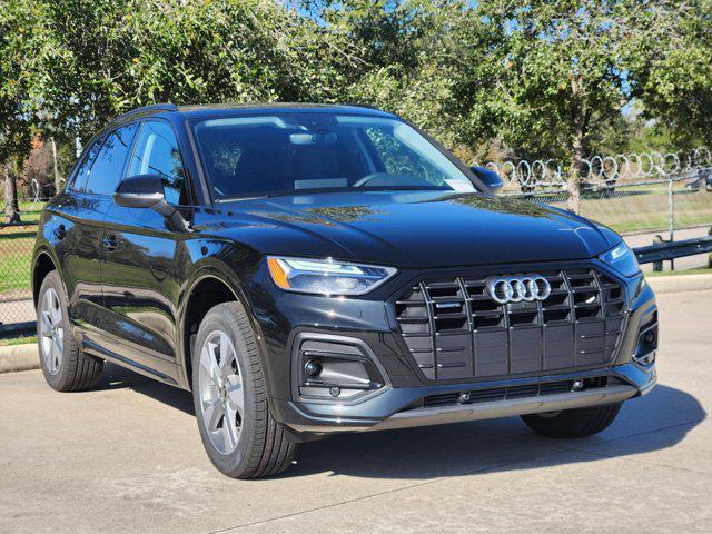 new 2025 Audi Q5 car, priced at $55,900