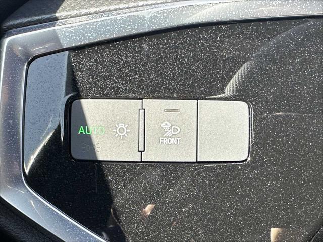 new 2025 Audi Q3 car, priced at $49,000