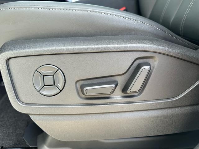new 2025 Audi Q5 car, priced at $57,180