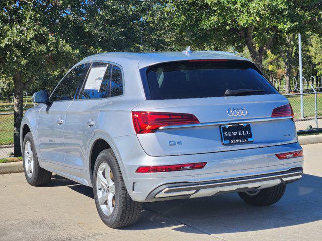 new 2025 Audi Q5 car, priced at $49,700