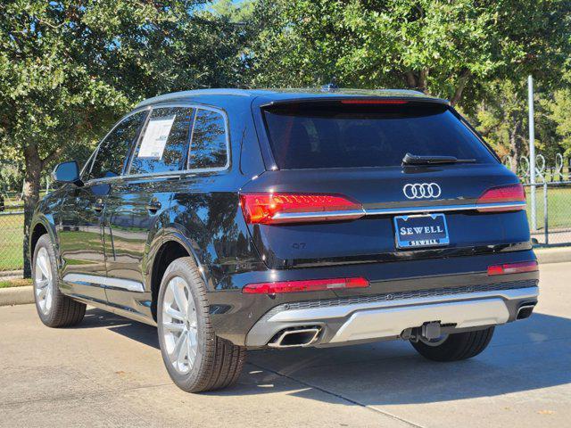 new 2025 Audi Q7 car, priced at $75,890