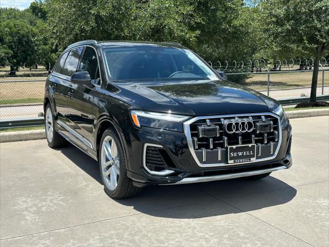 new 2025 Audi Q7 car, priced at $76,480