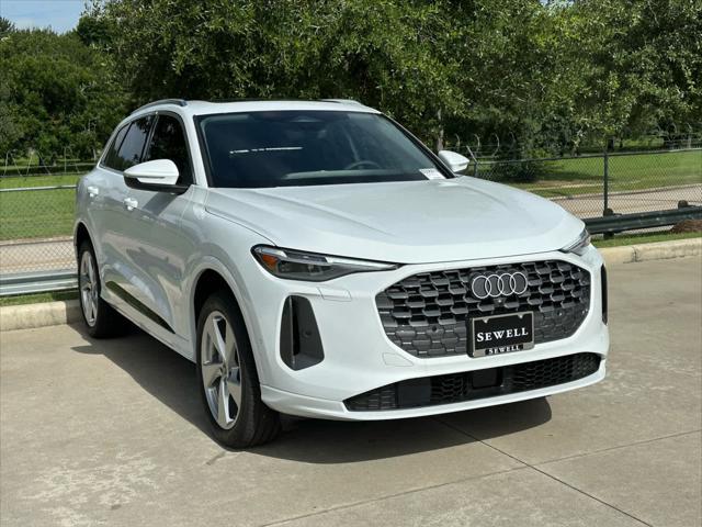 new 2025 Audi Q5 car, priced at $61,950