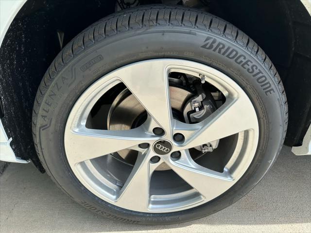 new 2025 Audi Q5 car, priced at $61,950