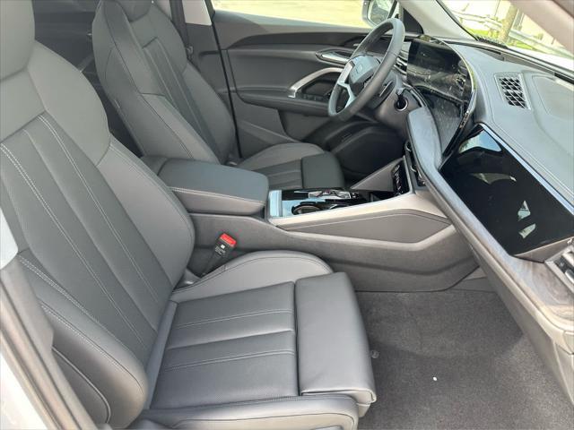 new 2025 Audi Q5 car, priced at $61,950