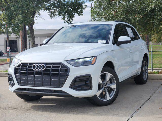 new 2025 Audi Q5 car, priced at $54,125