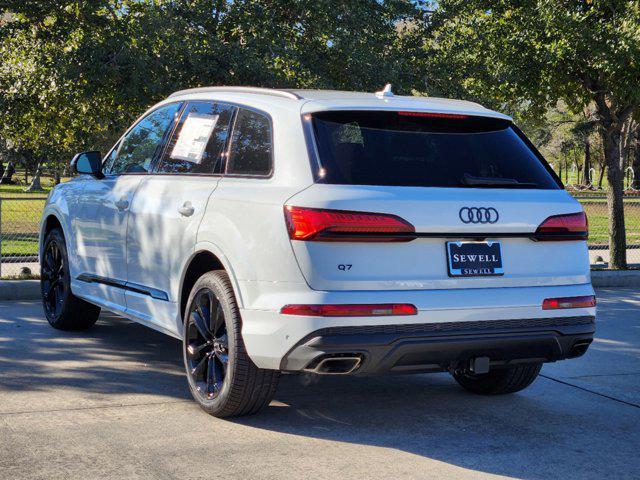 new 2025 Audi Q7 car, priced at $77,840