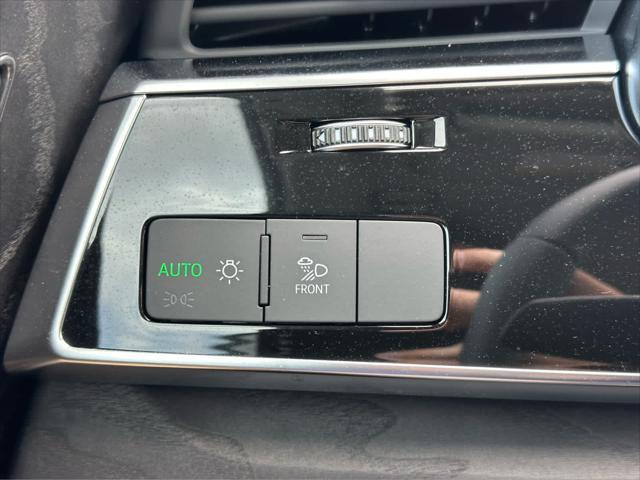 new 2025 Audi Q8 car, priced at $86,115