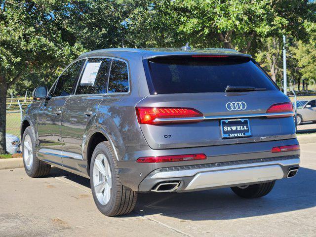 new 2025 Audi Q7 car, priced at $69,900