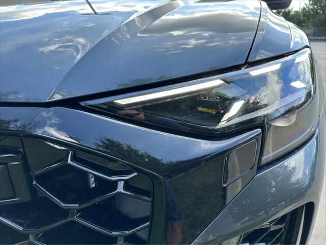 new 2025 Audi RS Q8 car, priced at $146,340