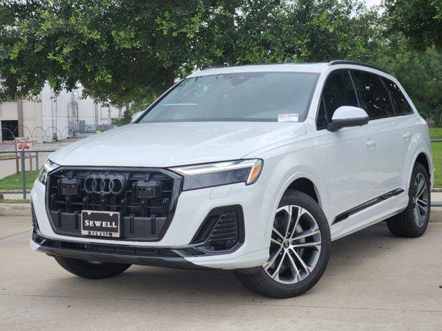 new 2025 Audi Q7 car, priced at $69,200