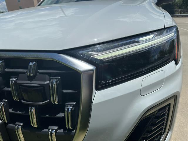 new 2025 Audi Q7 car, priced at $76,480
