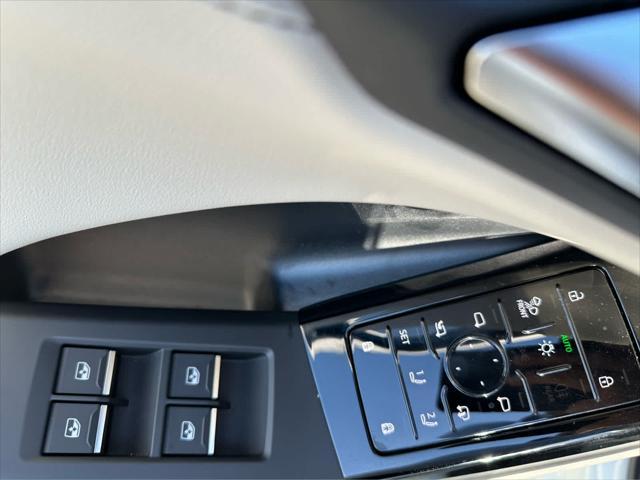 new 2025 Audi Q6 e-tron car, priced at $77,750