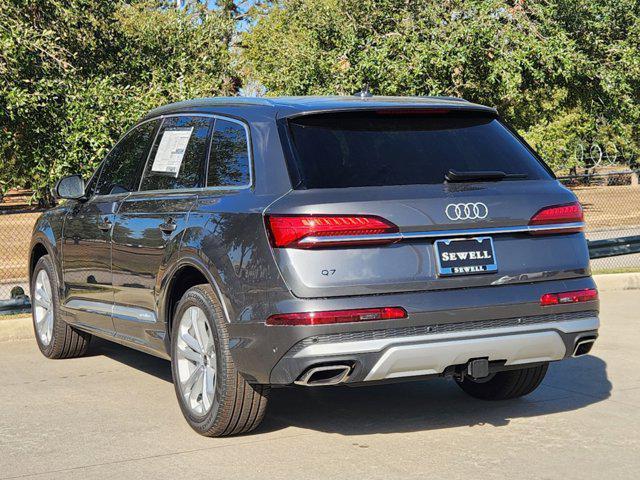 new 2025 Audi Q7 car, priced at $75,800