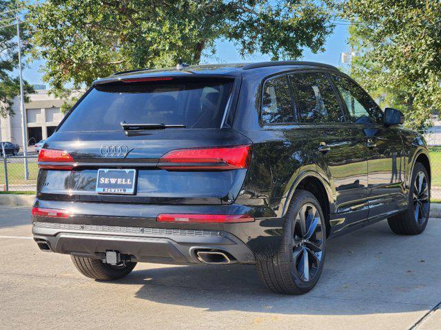 new 2025 Audi Q7 car, priced at $77,840