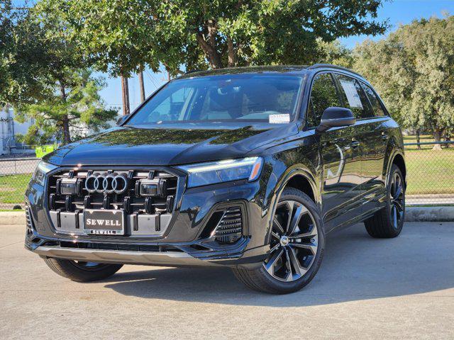 new 2025 Audi Q7 car, priced at $77,840