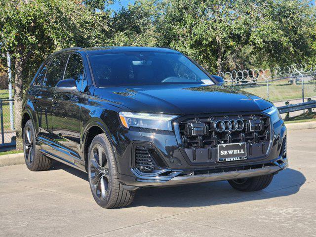 new 2025 Audi Q7 car, priced at $77,000