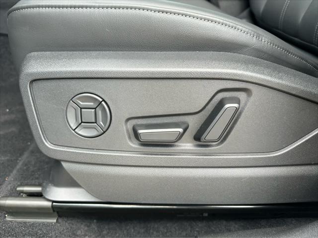 new 2025 Audi Q5 car, priced at $58,190