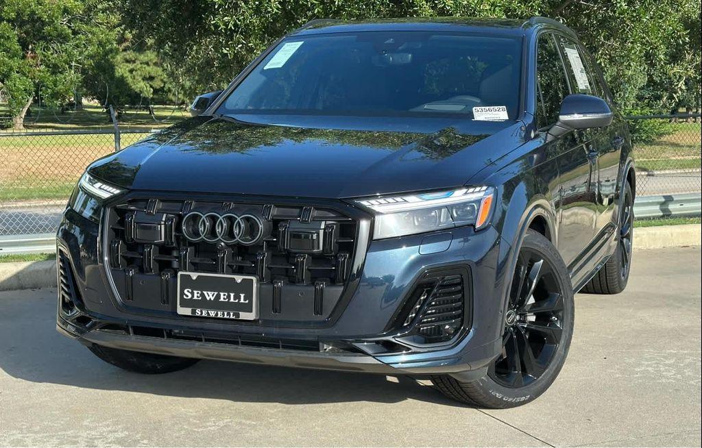 new 2025 Audi Q7 car, priced at $85,745