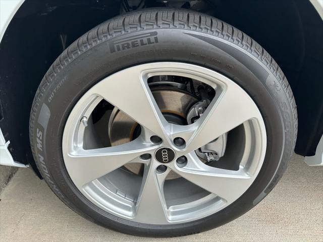 new 2025 Audi Q5 car, priced at $60,440