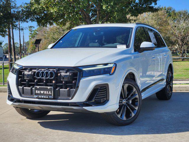 new 2025 Audi Q7 car, priced at $77,840