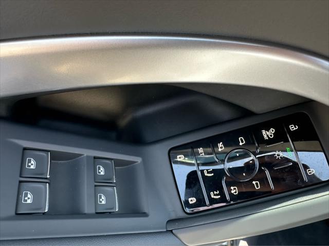 new 2025 Audi Q5 car, priced at $60,175