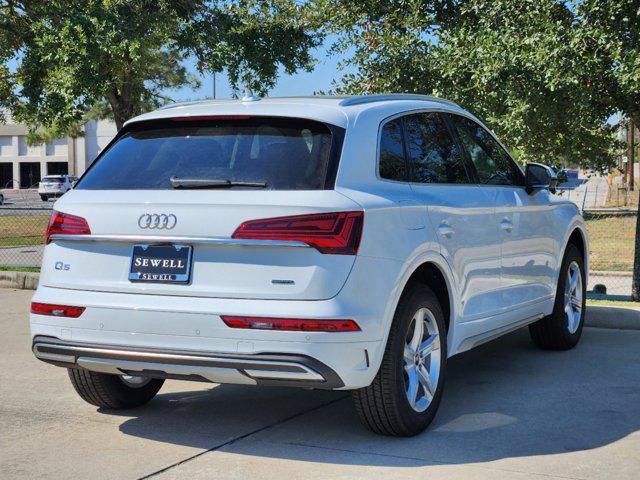 new 2024 Audi Q5 car, priced at $50,390