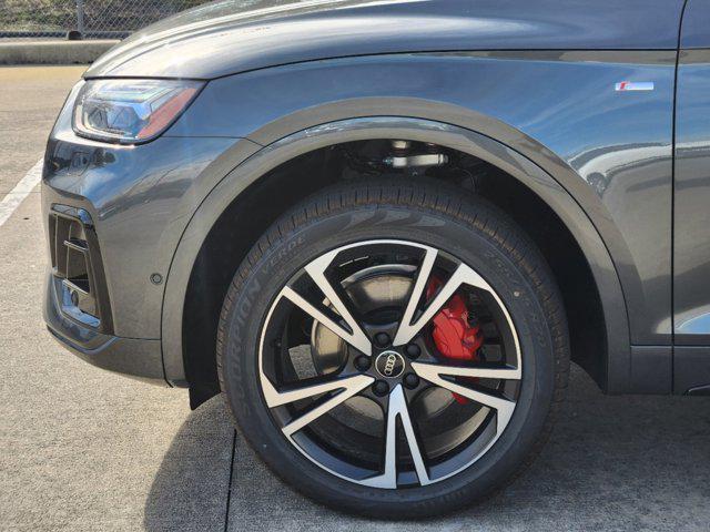 new 2025 Audi Q5 car, priced at $63,400