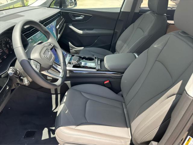 new 2025 Audi Q7 car, priced at $76,990