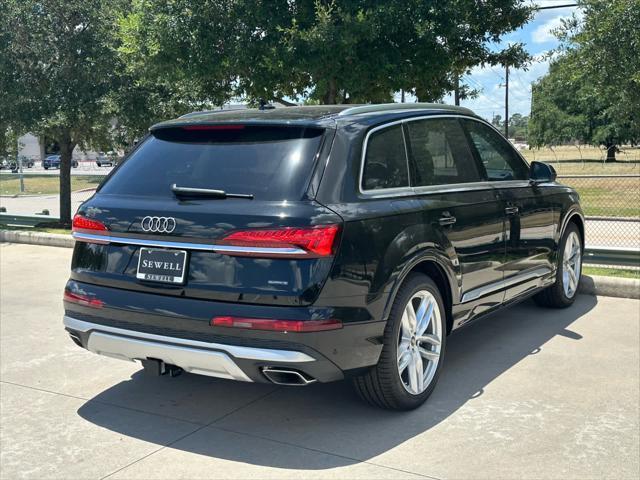 new 2025 Audi Q7 car, priced at $76,990