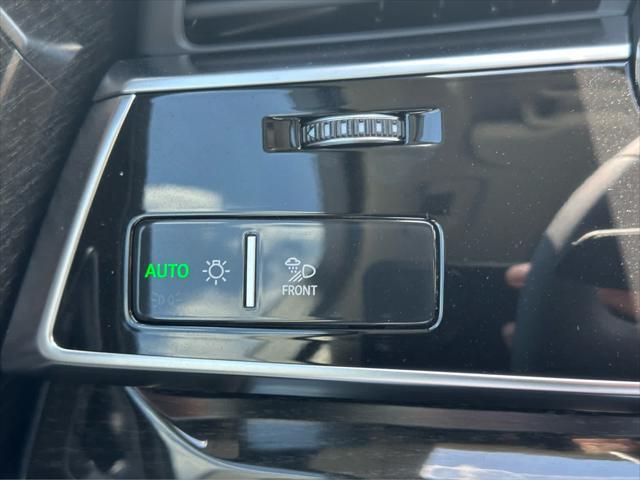 new 2025 Audi Q7 car, priced at $76,990