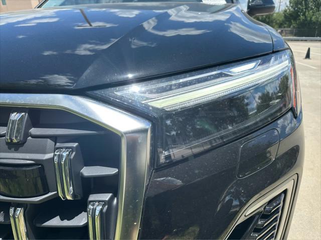 new 2025 Audi Q7 car, priced at $76,990