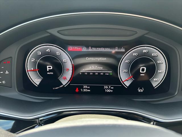 new 2025 Audi Q7 car, priced at $76,990