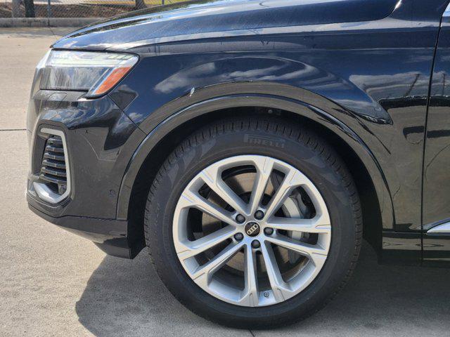 new 2025 Audi Q7 car, priced at $81,855