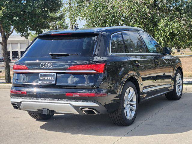 new 2025 Audi Q7 car, priced at $81,855