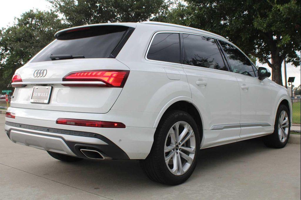 used 2025 Audi Q7 car, priced at $53,991
