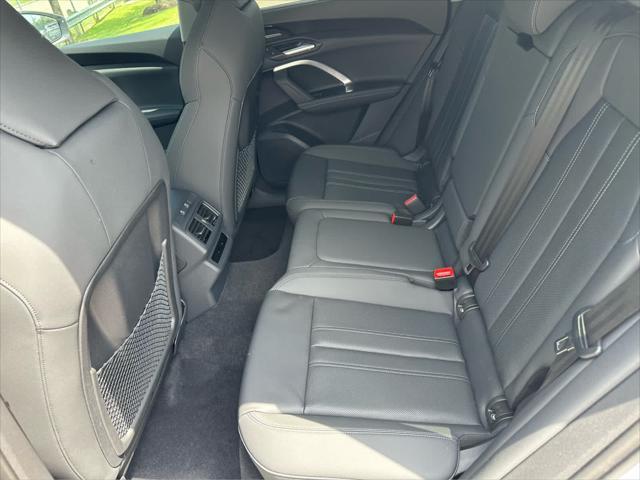 new 2025 Audi Q5 car, priced at $61,300