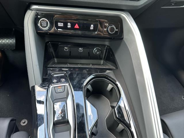 new 2025 Audi Q5 car, priced at $61,300