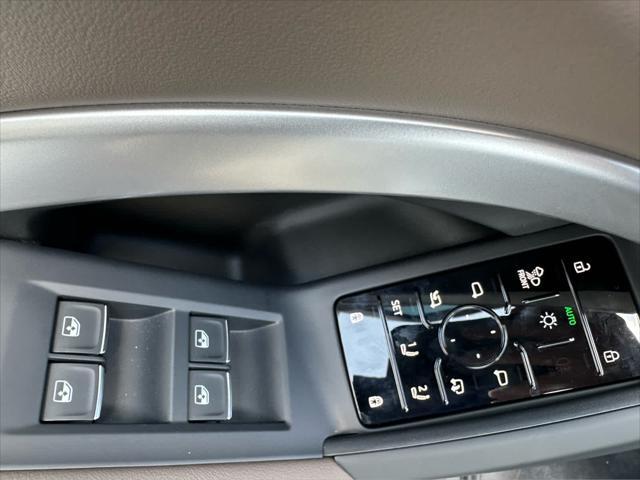 new 2025 Audi Q5 car, priced at $60,975