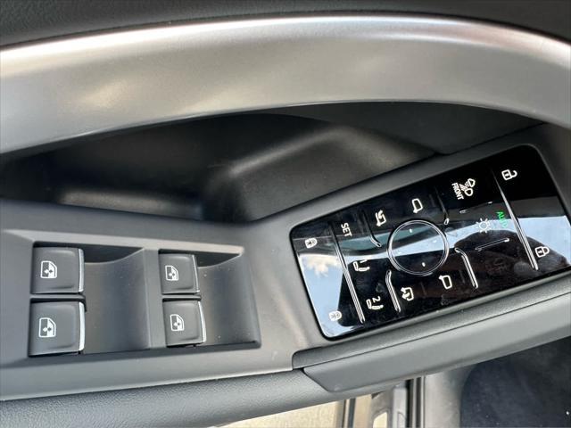 new 2025 Audi Q5 car, priced at $60,074
