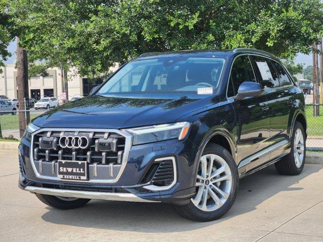 new 2025 Audi Q7 car, priced at $68,100