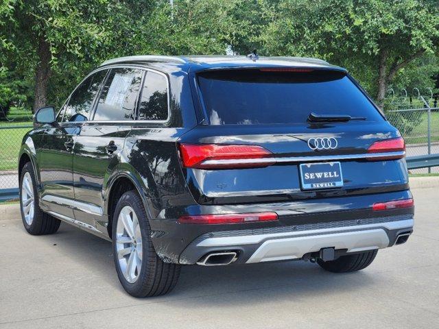 new 2025 Audi Q7 car, priced at $75,925