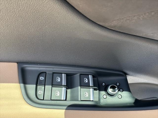 new 2025 Audi Q7 car, priced at $83,000
