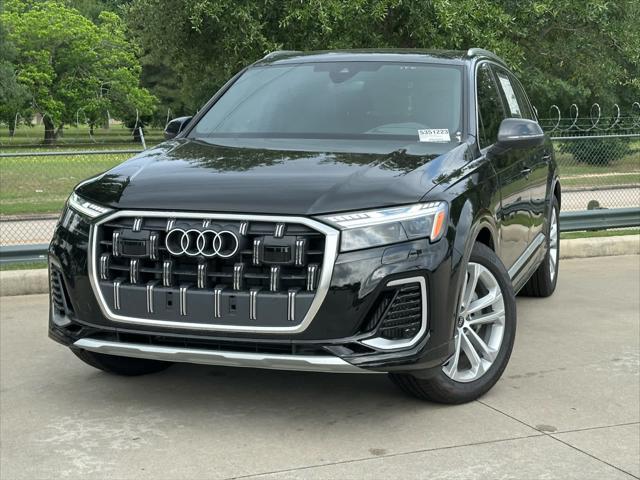 new 2025 Audi Q7 car, priced at $82,260