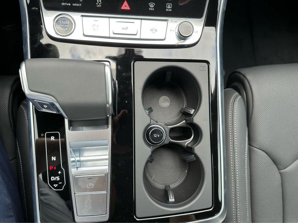 new 2025 Audi Q7 car, priced at $73,143