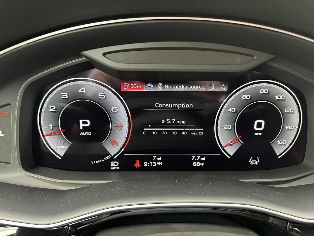 new 2025 Audi Q7 car, priced at $71,694