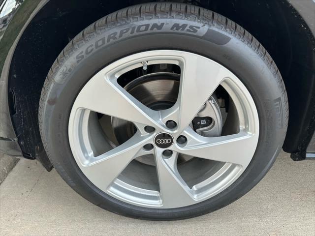 new 2025 Audi Q5 car, priced at $64,850