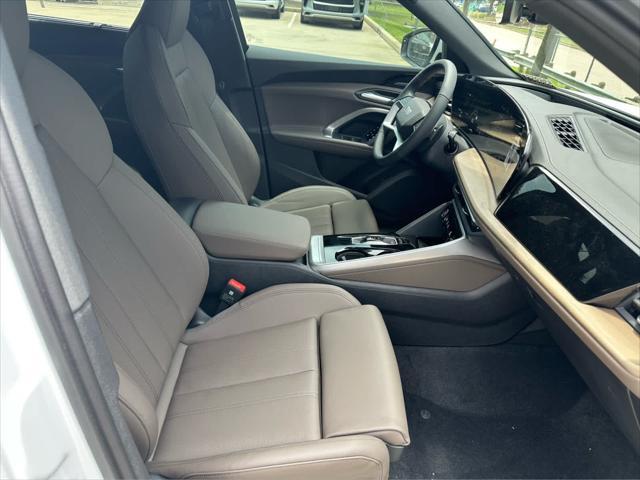 new 2025 Audi Q5 car, priced at $61,300